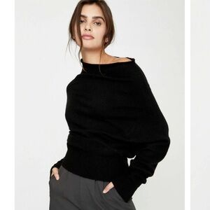 Brochu Walker S Small The Lori Off Shoulder Cashmere black sweater Luxe Elegant